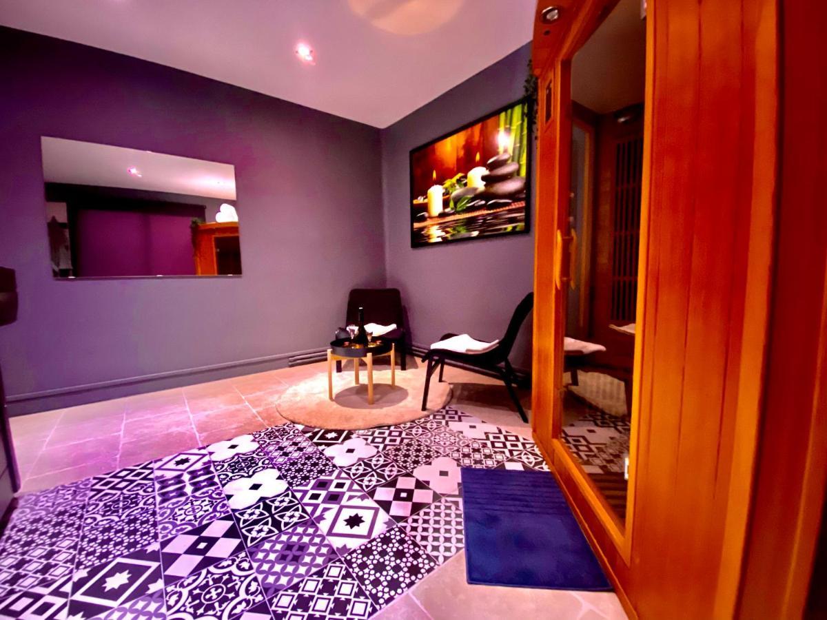 Suite Avec Jacuzzi Et Sauna Privee Evreux Exterior photo